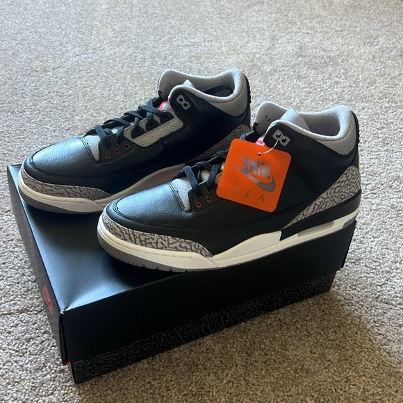 Air Jordan 3 retro black fire red cement grey men’s size 13 main image 6